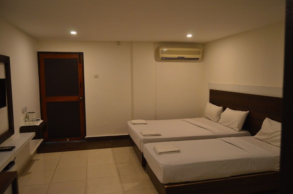 Qik Stay @ S.K. Continental Mysore Eksteriør billede